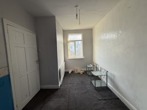 Photo 9- click for photo gallery